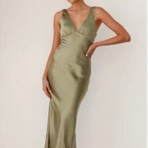 Elegant Olive Maxi Dress